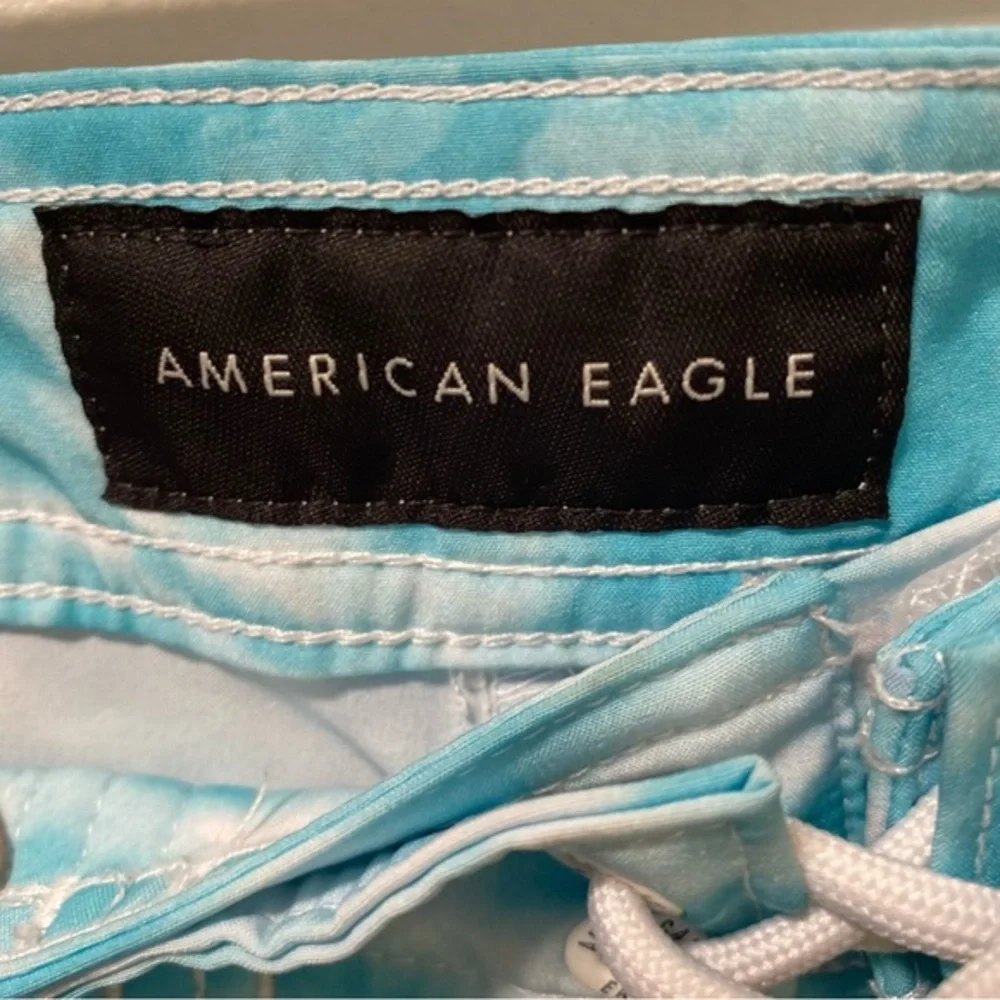 American Eagle Swim Trunks Mens Size XL Pockets Front Tie Velcro Fly‎